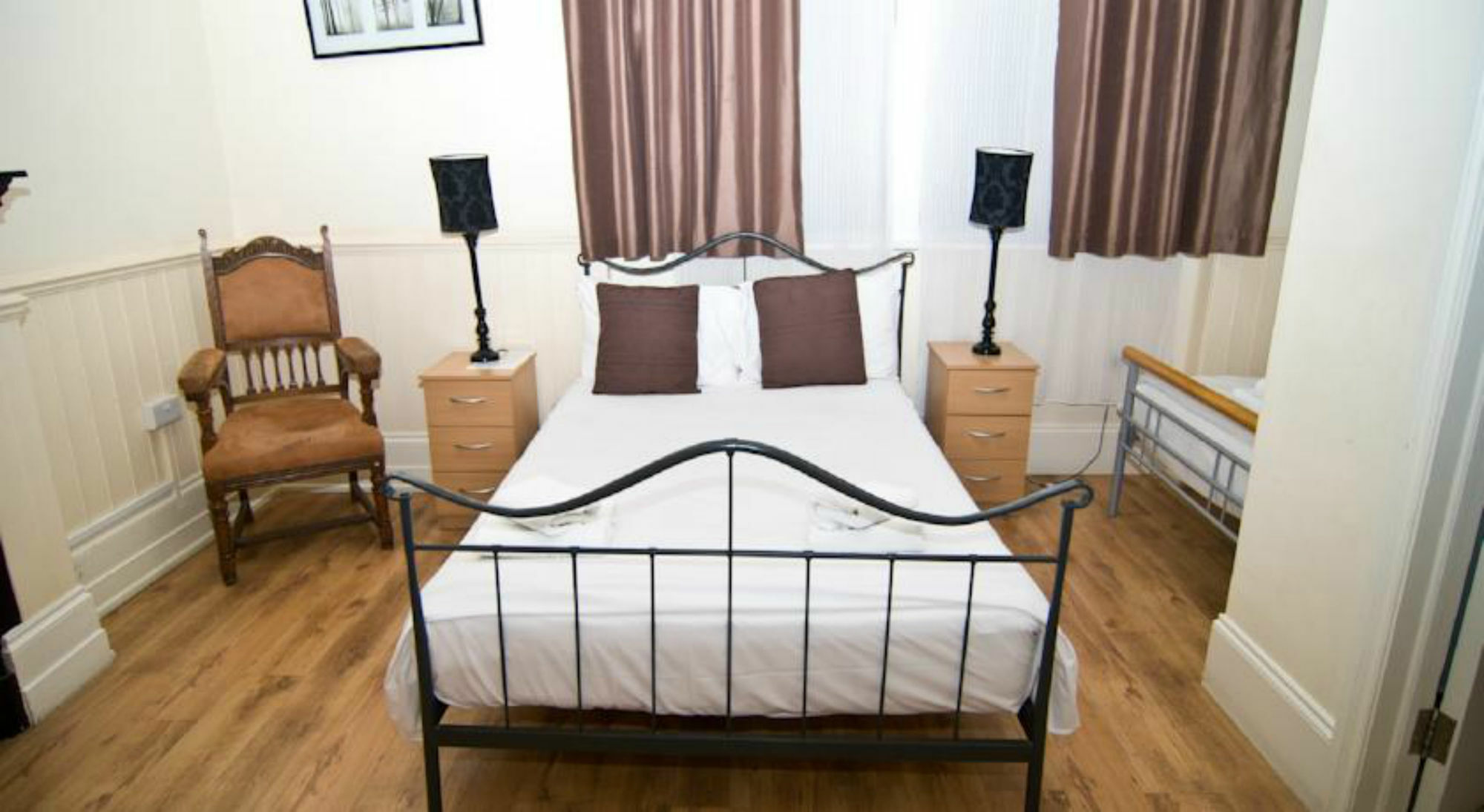 The Windmill Hotel London Exteriör bild